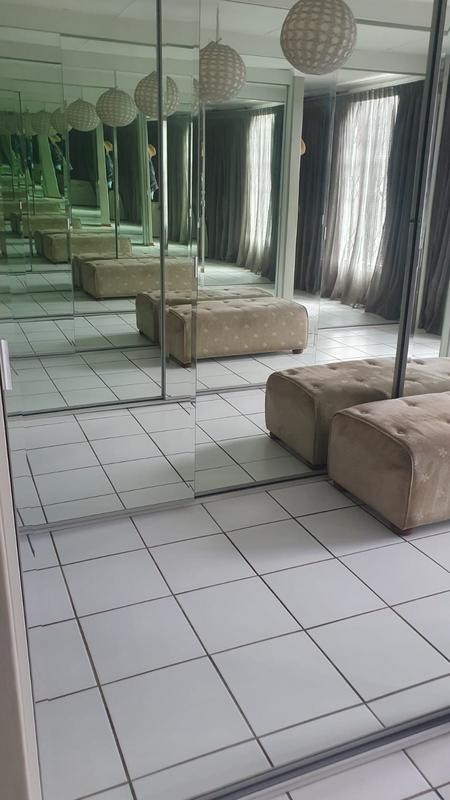 6 Bedroom Property for Sale in Morning Hill Gauteng