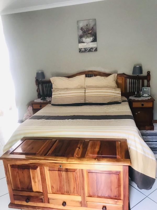 6 Bedroom Property for Sale in Morning Hill Gauteng