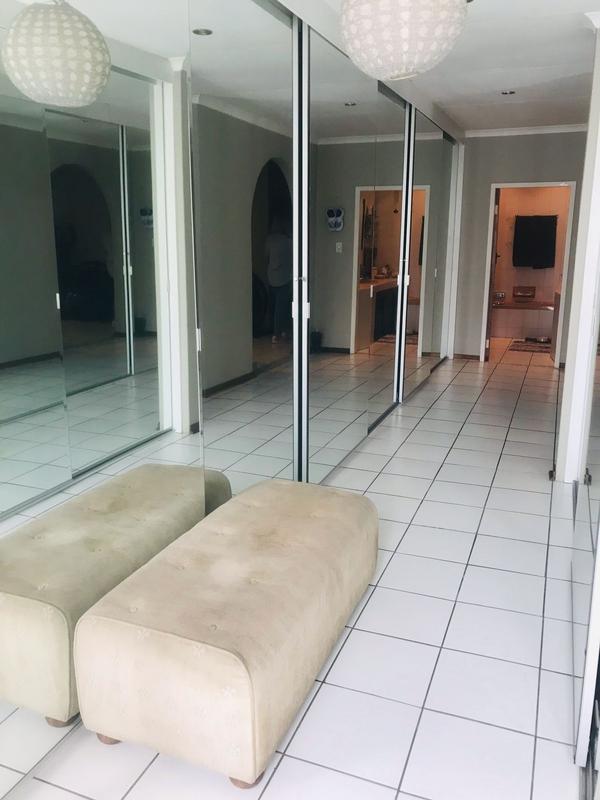 6 Bedroom Property for Sale in Morning Hill Gauteng