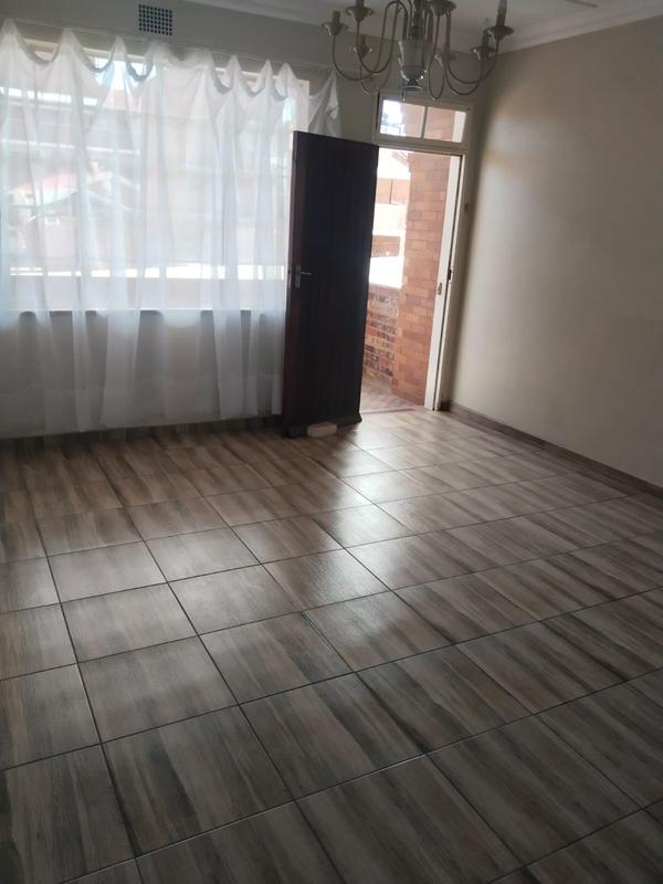 2 Bedroom Property for Sale in Sunnyridge Gauteng