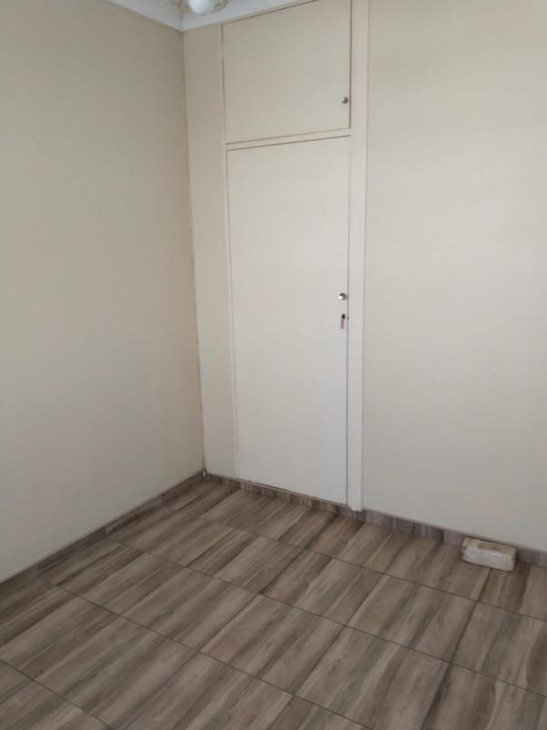 2 Bedroom Property for Sale in Sunnyridge Gauteng
