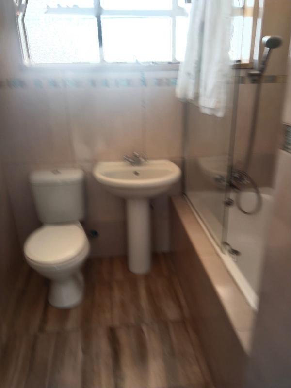 2 Bedroom Property for Sale in Sunnyridge Gauteng
