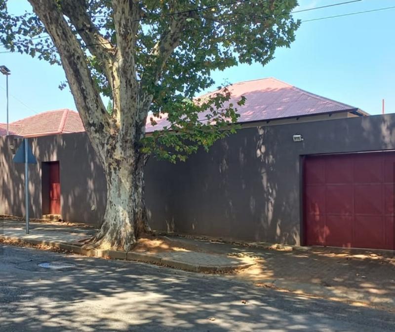 2 Bedroom Property for Sale in Kensington Gauteng