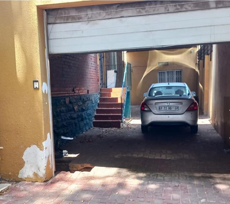 2 Bedroom Property for Sale in Kensington Gauteng