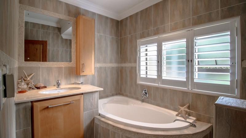 4 Bedroom Property for Sale in Bedfordview Gauteng
