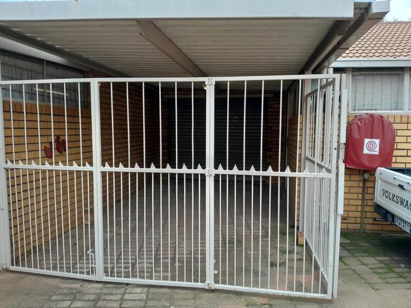 3 Bedroom Property for Sale in Dal Fouche Gauteng