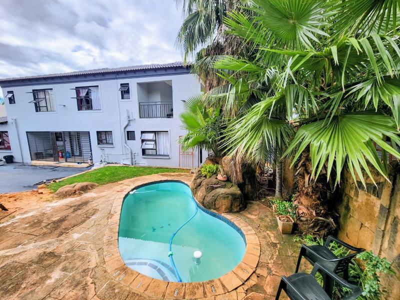 6 Bedroom Property for Sale in Montana Park Gauteng