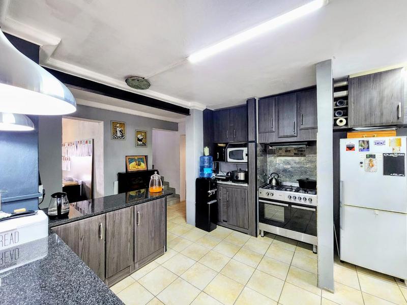 6 Bedroom Property for Sale in Montana Park Gauteng