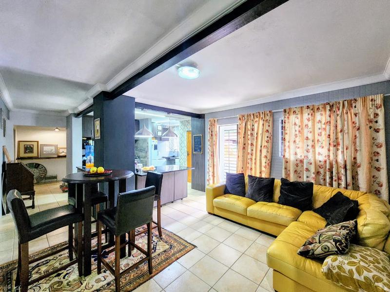 6 Bedroom Property for Sale in Montana Park Gauteng