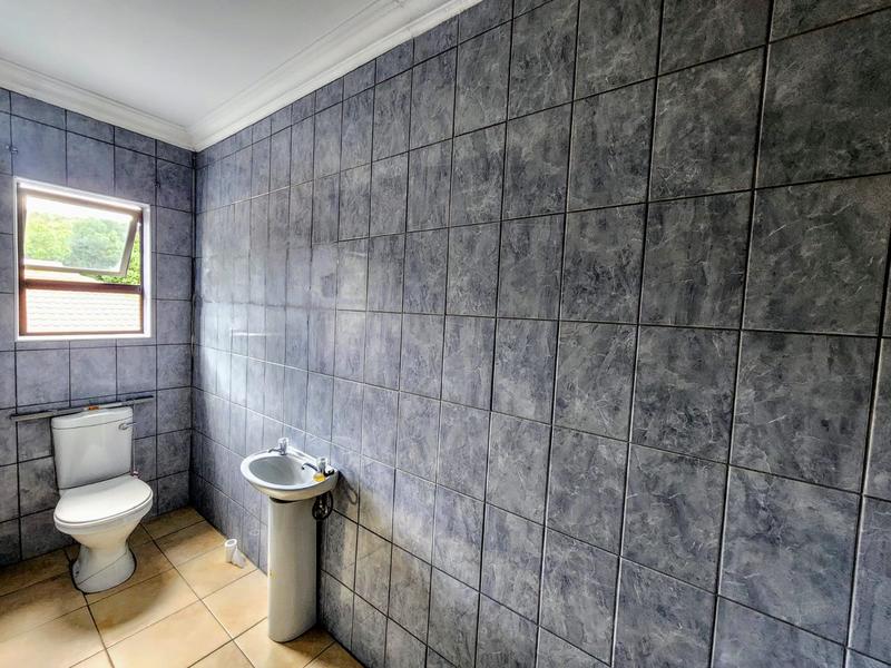 6 Bedroom Property for Sale in Montana Park Gauteng