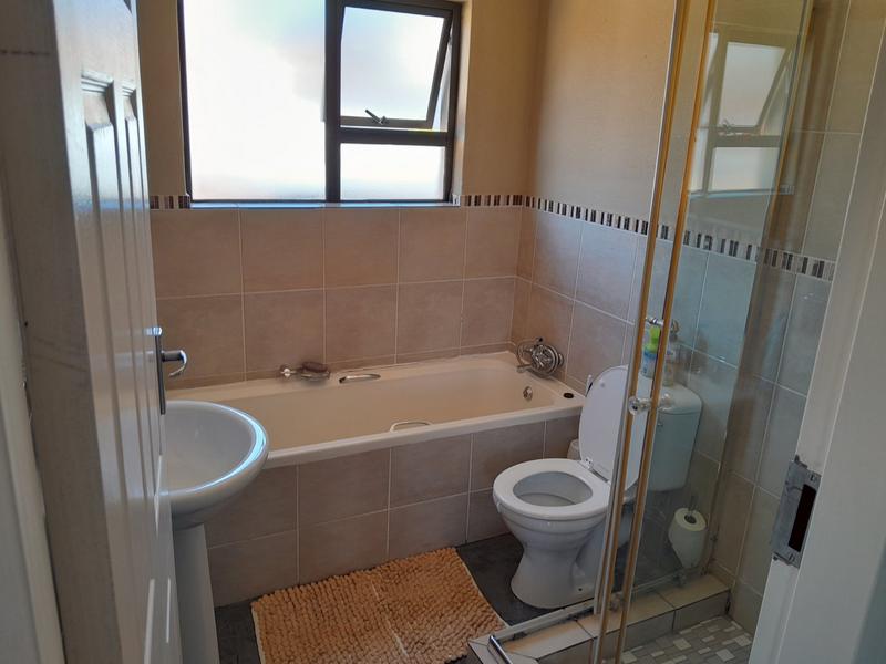 4 Bedroom Property for Sale in Atteridgeville Gauteng