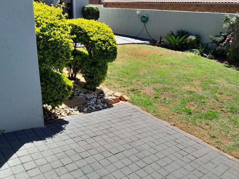 4 Bedroom Property for Sale in Atteridgeville Gauteng
