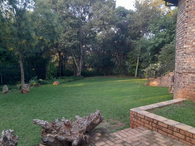 3 Bedroom Property for Sale in Val de Grace Gauteng