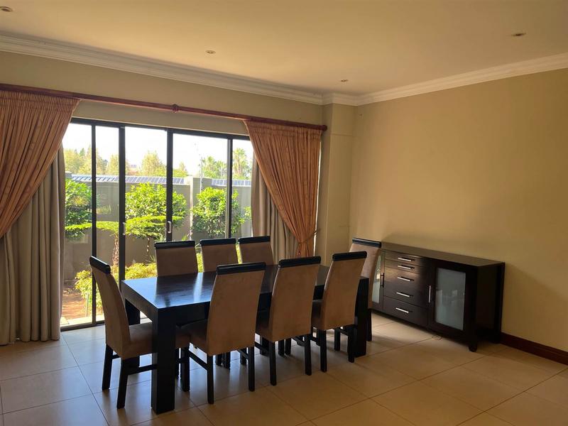 4 Bedroom Property for Sale in Waterkloof Ridge Gauteng