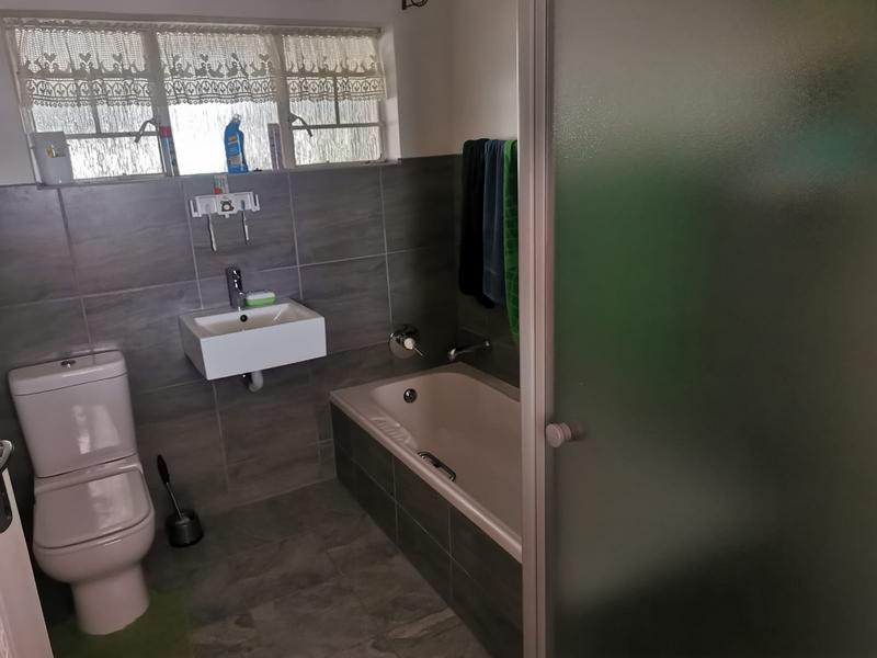 3 Bedroom Property for Sale in Selcourt Gauteng