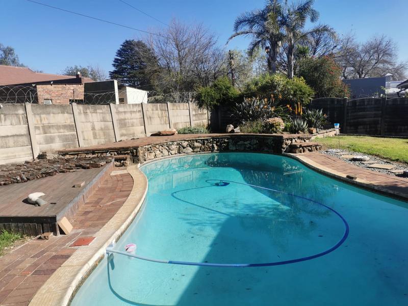 3 Bedroom Property for Sale in Selcourt Gauteng
