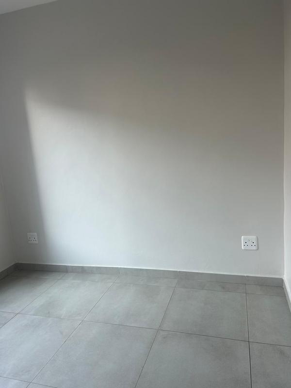 3 Bedroom Property for Sale in Lombardy Estate Gauteng