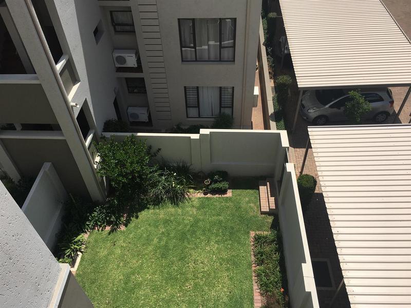 1 Bedroom Property for Sale in Bryanston Gauteng