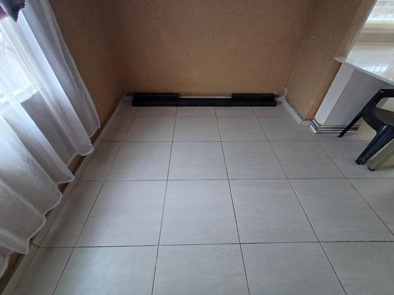 To Let 3 Bedroom Property for Rent in Danville Gauteng