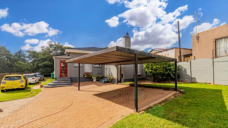 4 Bedroom Property for Sale in Kenmare Gauteng
