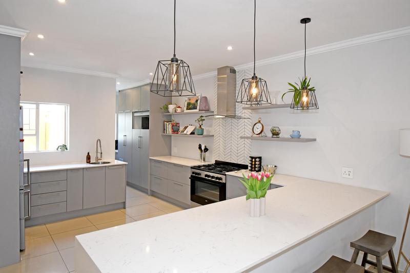 3 Bedroom Property for Sale in Morningside Gauteng