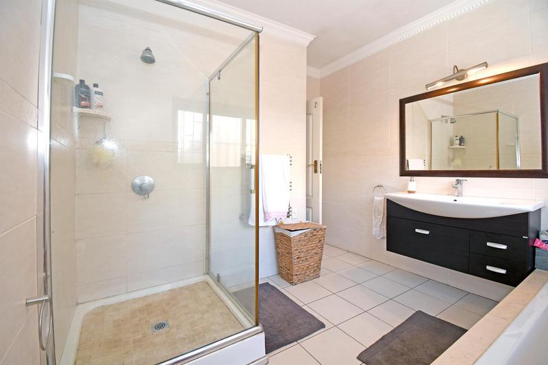 3 Bedroom Property for Sale in Morningside Gauteng