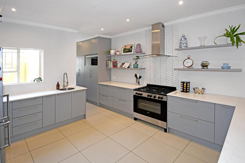 3 Bedroom Property for Sale in Morningside Gauteng