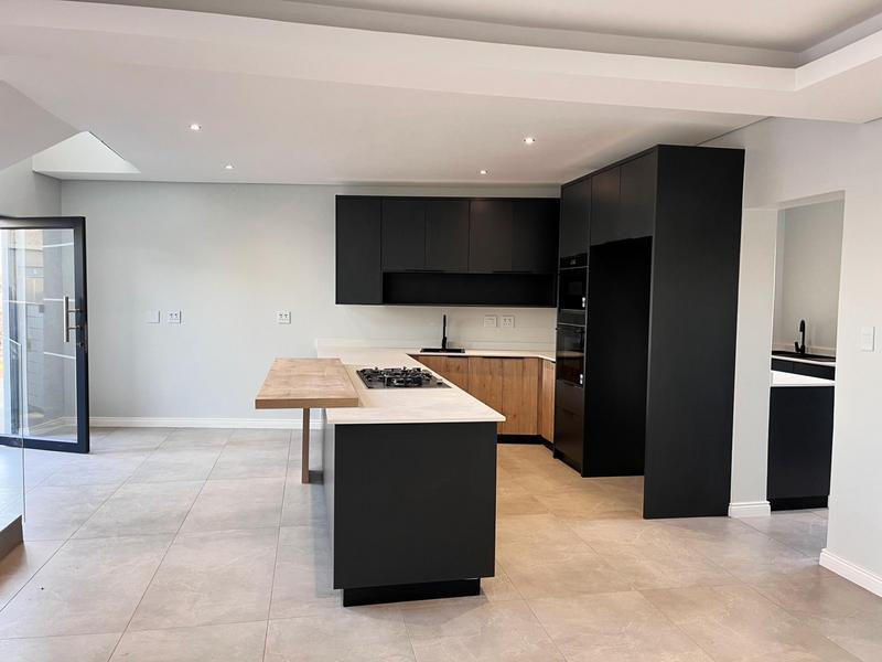 4 Bedroom Property for Sale in Fountainbrook Estate Gauteng