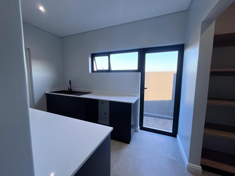 4 Bedroom Property for Sale in Fountainbrook Estate Gauteng