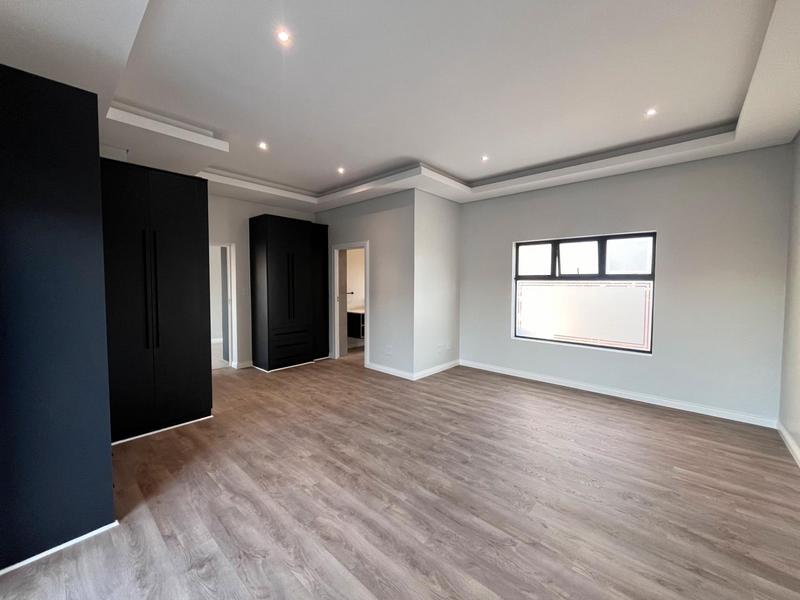 4 Bedroom Property for Sale in Fountainbrook Estate Gauteng