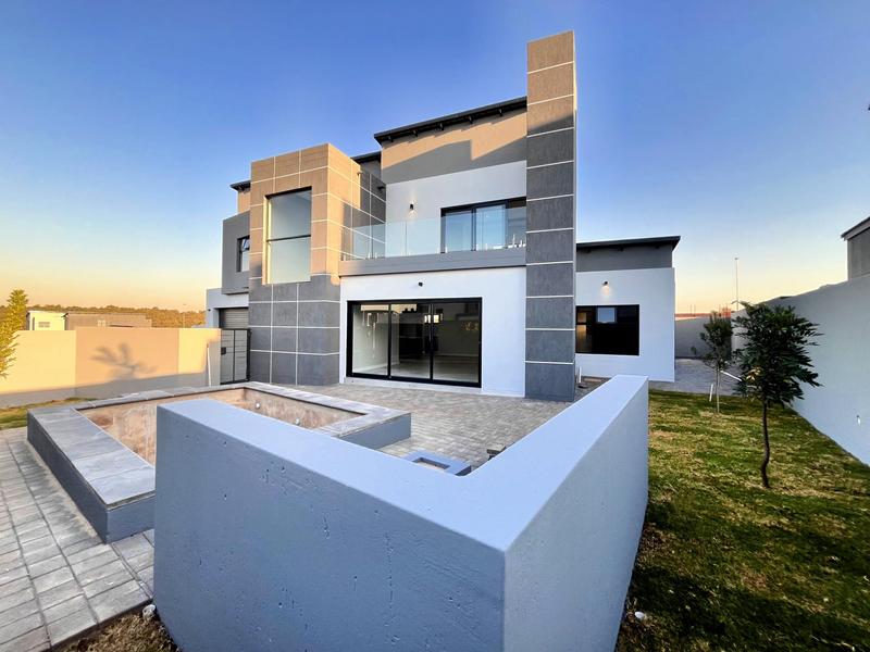 4 Bedroom Property for Sale in Fountainbrook Estate Gauteng