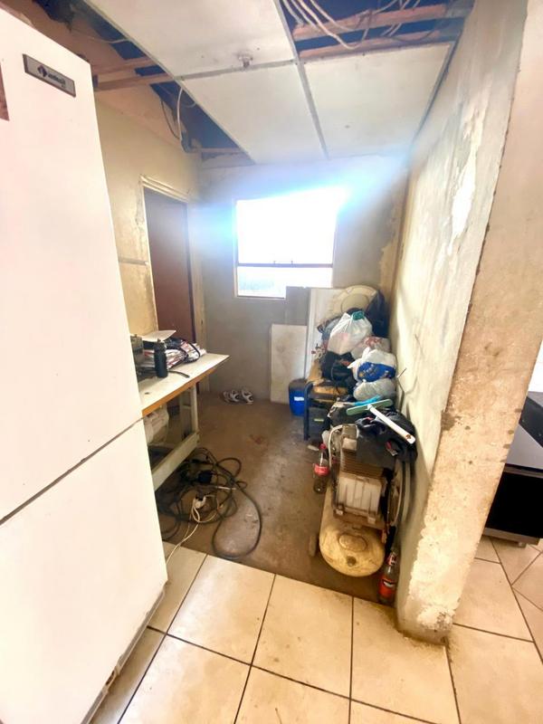 4 Bedroom Property for Sale in Bram Fischerville Gauteng
