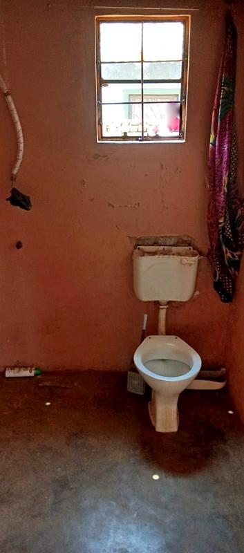 1 Bedroom Property for Sale in Tshepisong Gauteng