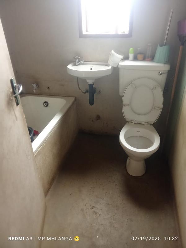 2 Bedroom Property for Sale in Palm Ridge Gauteng