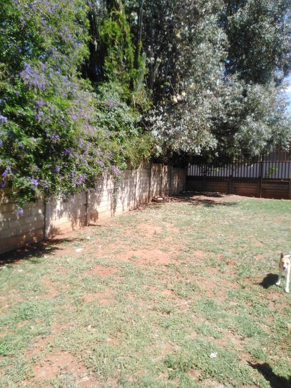 3 Bedroom Property for Sale in Lenasia South Gauteng