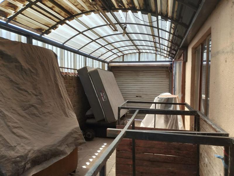2 Bedroom Property for Sale in Protea Glen Gauteng