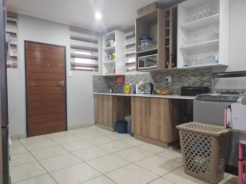 4 Bedroom Property for Sale in Albertsdal Gauteng