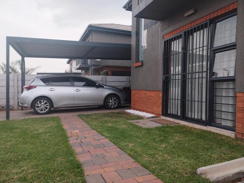 4 Bedroom Property for Sale in Albertsdal Gauteng