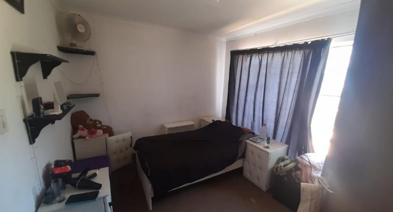 2 Bedroom Property for Sale in Kibler Park Gauteng