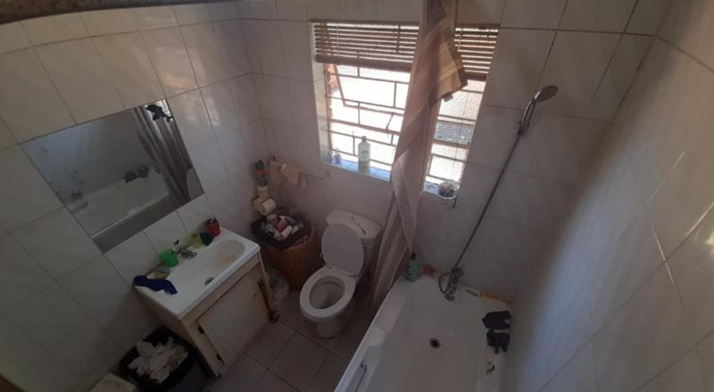 2 Bedroom Property for Sale in Kibler Park Gauteng