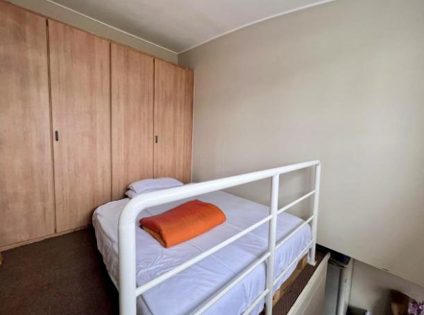 To Let 1 Bedroom Property for Rent in Milpark Gauteng