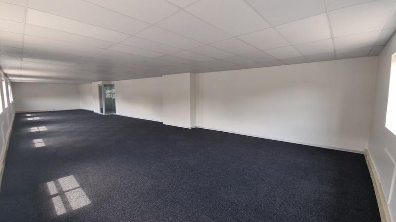 To Let commercial Property for Rent in Vorna Valley Gauteng