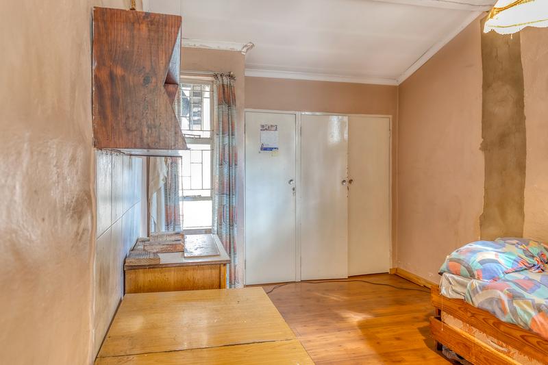 5 Bedroom Property for Sale in Darrenwood Gauteng