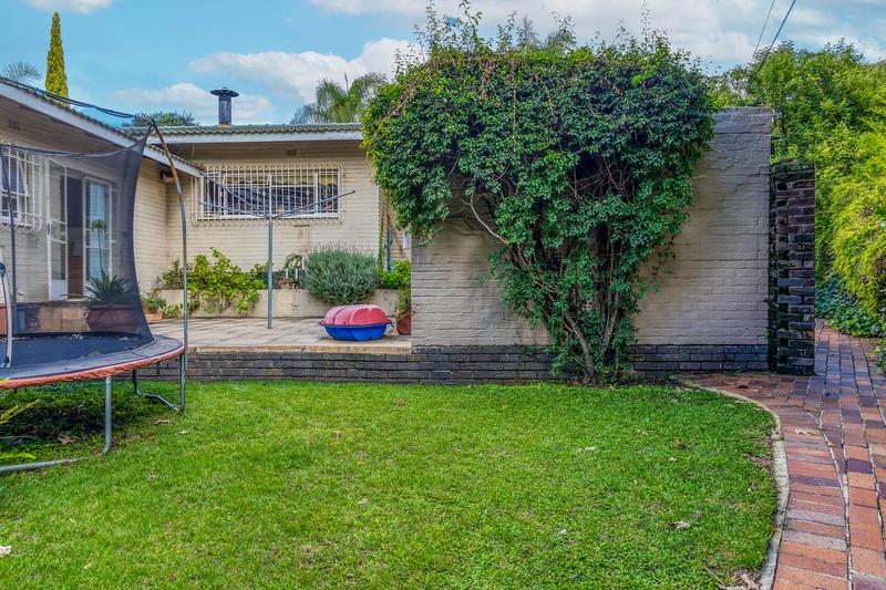 5 Bedroom Property for Sale in Darrenwood Gauteng
