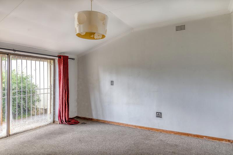 5 Bedroom Property for Sale in Darrenwood Gauteng