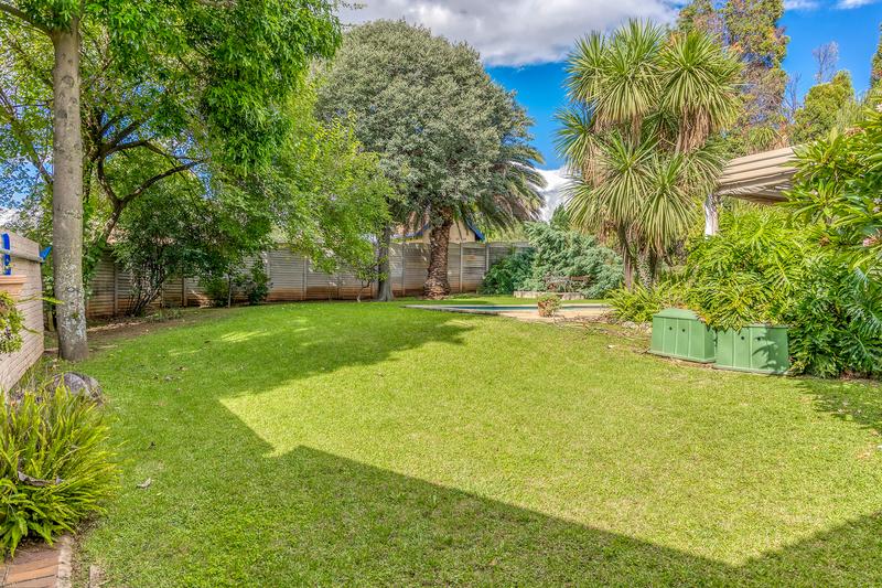 5 Bedroom Property for Sale in Darrenwood Gauteng