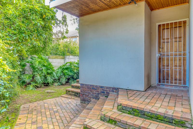 5 Bedroom Property for Sale in Darrenwood Gauteng
