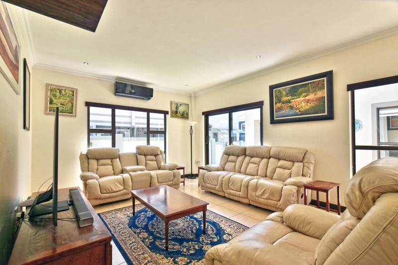 4 Bedroom Property for Sale in Aspen Hills Gauteng