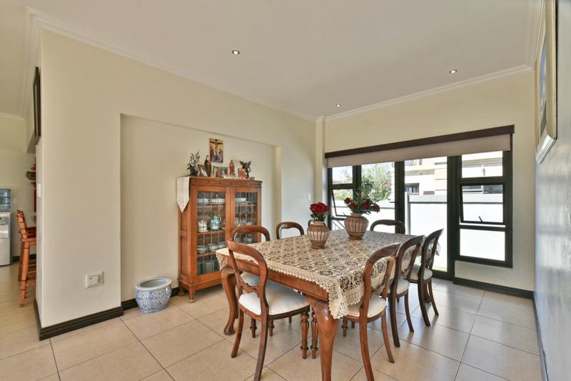 4 Bedroom Property for Sale in Aspen Hills Gauteng