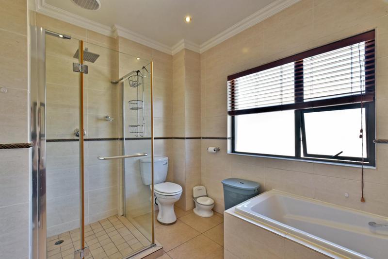 4 Bedroom Property for Sale in Aspen Hills Gauteng